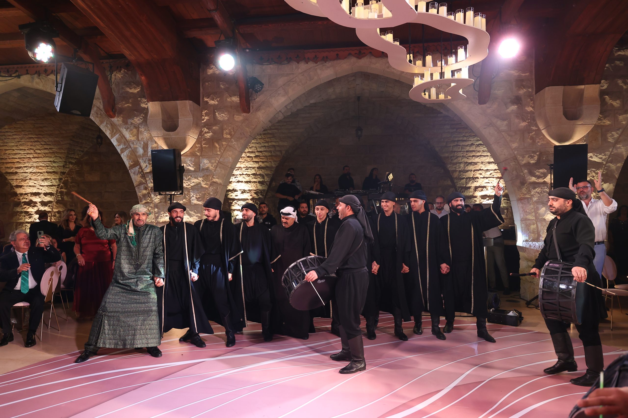 Hayakel Baalbek dabke at a Lebanese wedding, photo 2
